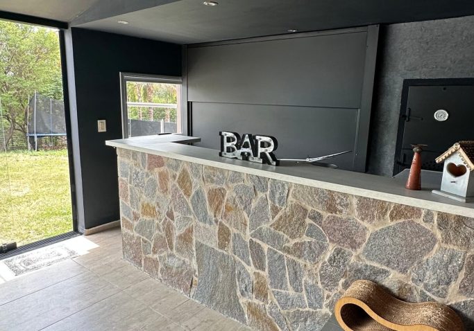 0b036c28-6ecb-439f-9d12-a1281eae516a