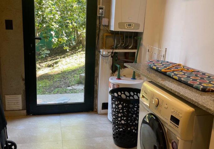 2c27bd5b-b28f-488b-805b-14bd325462da