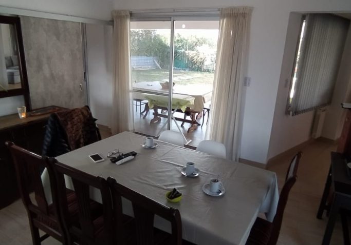 4fea0b1a-19d0-40bd-ab44-47f03e81aef5