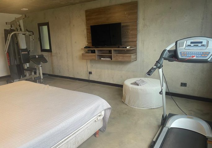 6773cb42-9a4e-46c6-8b5f-91e05b5c9f6e