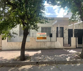 Propiedad a demoler frente