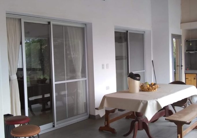 a6c23b04-b2ed-4fbd-8a6e-9439e609c48f