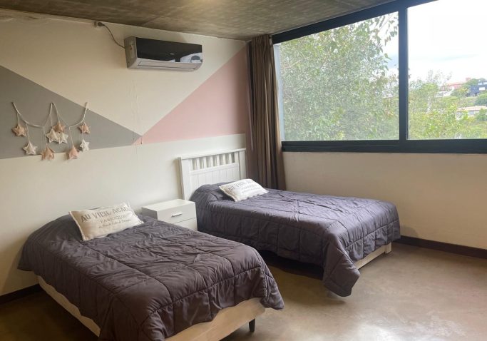 c75b5bbc-7592-4829-ac6c-e14eba53b828