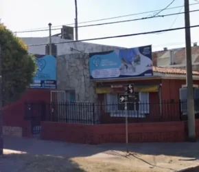 casa esquina ideal portada